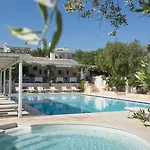 Masseria Salinola 4* Ostuni