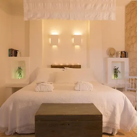 فندق Masseria Salinola 4*