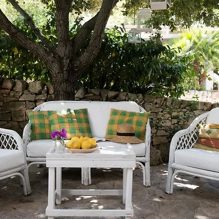 Masseria Salinola فندق
