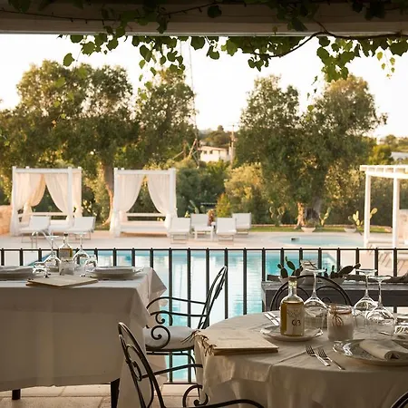 Masseria Salinola فندق أوستوني