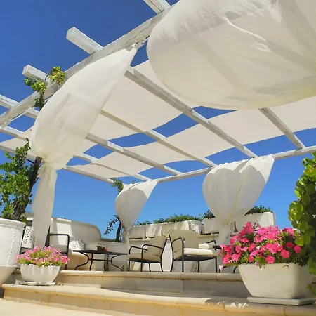 فندق Masseria Salinola 4*
