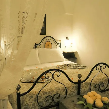 Masseria Salinola فندق أوستوني
