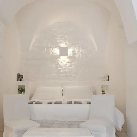 فندق Masseria Salinola 4*