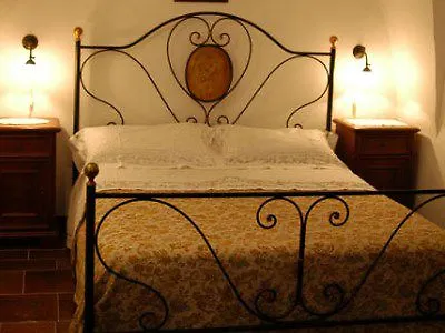 Hotel Masseria Salinola 4*